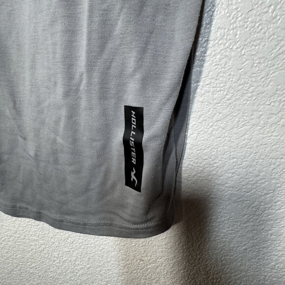 Hollister Sport Knit Mens Gray T-Shirt XS‎ Breathable Fabric - Picture 3 of 5